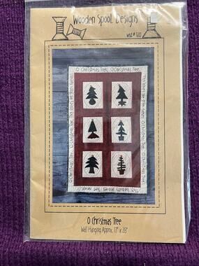 O christmas tree mini quilt wall hanging pattern